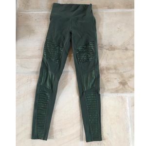 Alo Yoga High-Waist Moto Legging